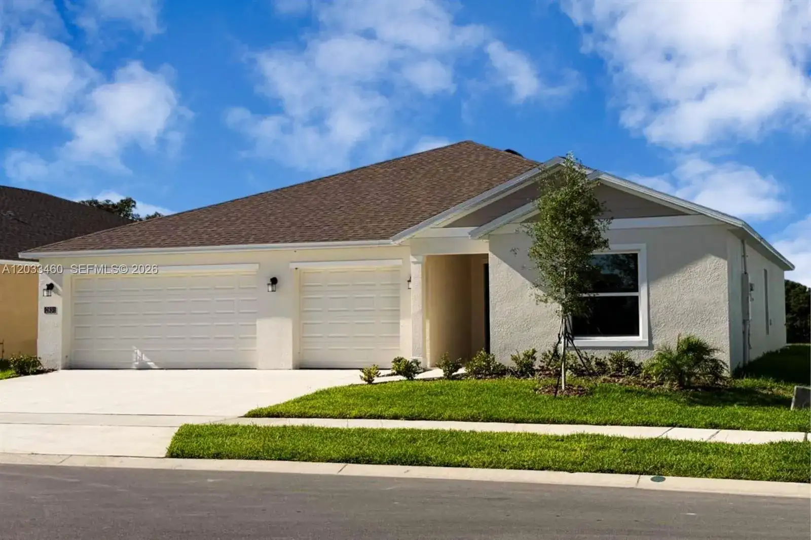 2831 Pioneer Trail, Winter Haven FL 33839 photo 2