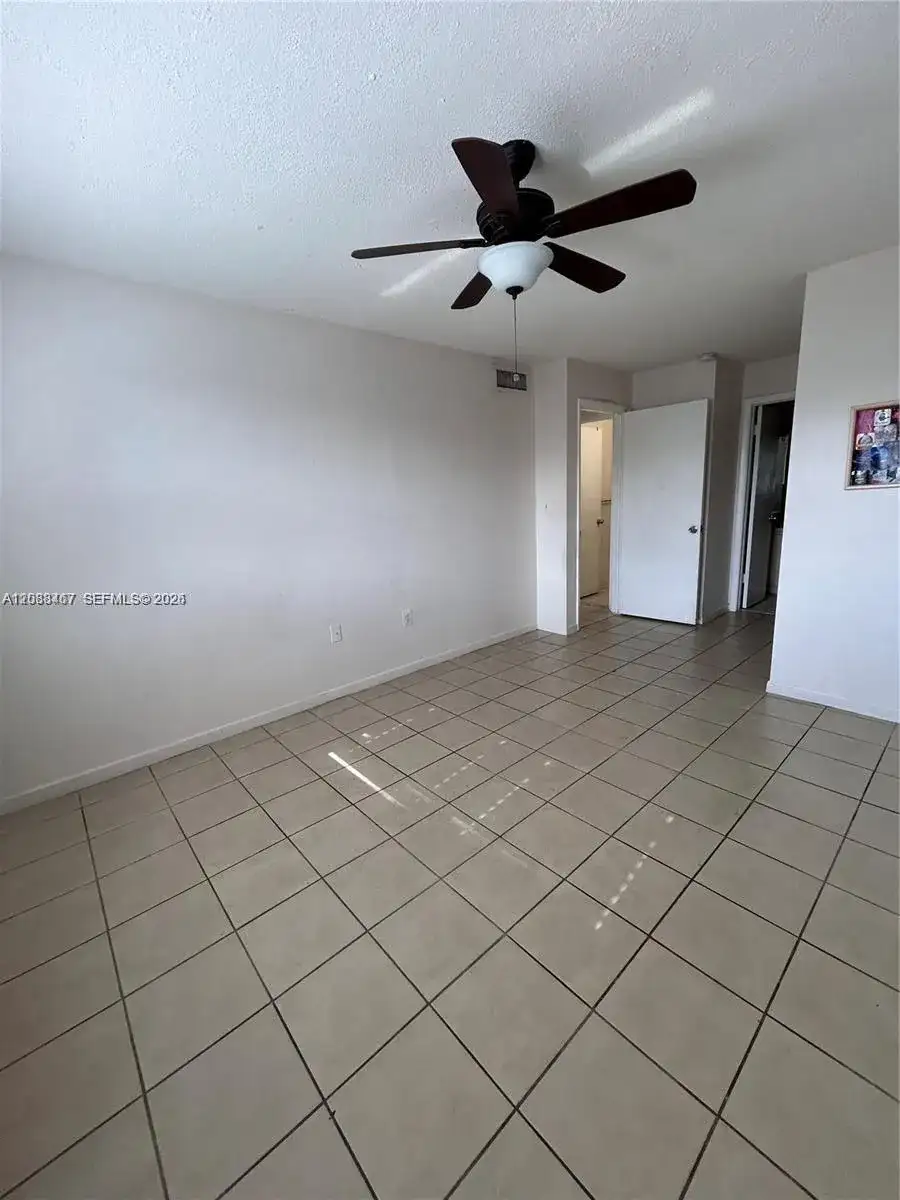 15630 SW 80th St # 305, Miami FL 33193 photo 4