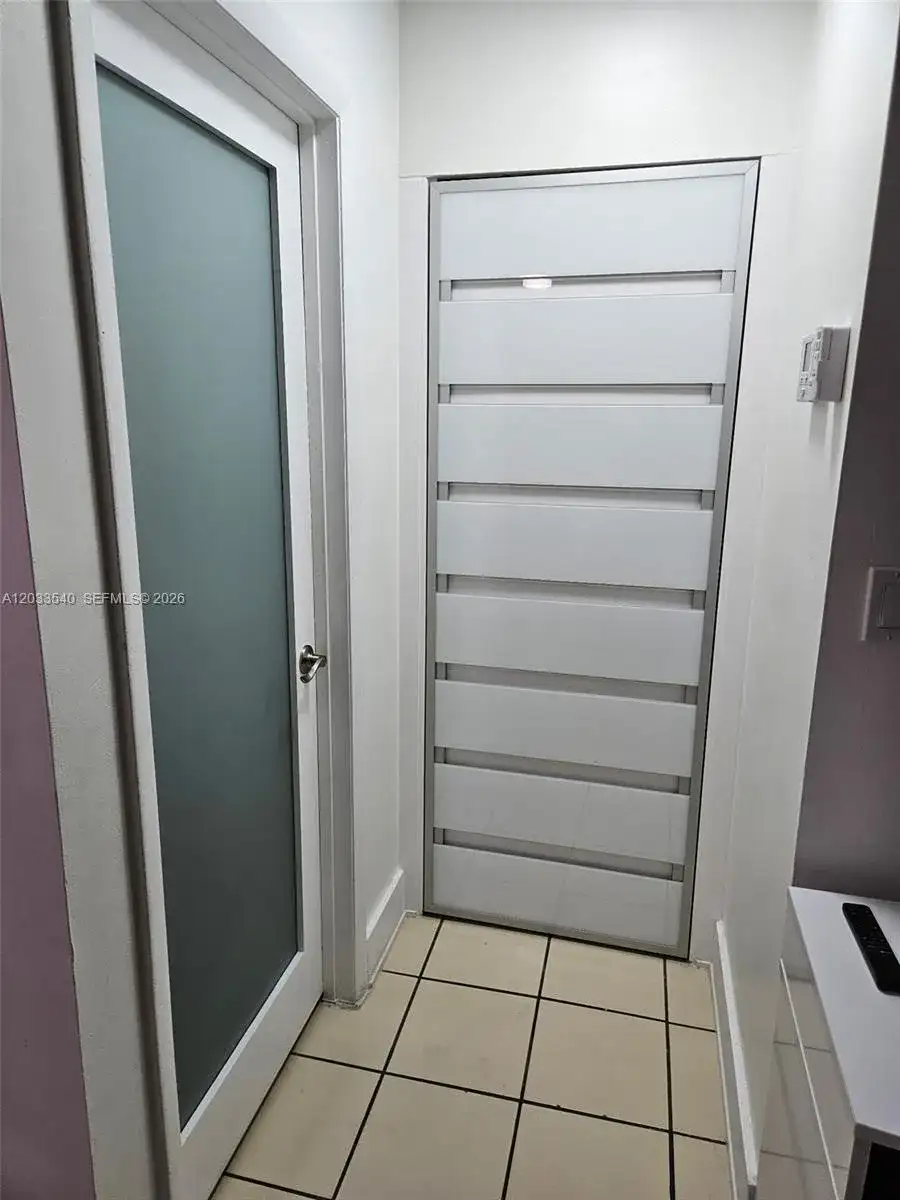 2348 W 56th St # 19, Hialeah FL 33016 photo 5