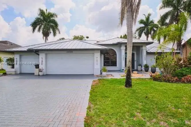 28505 Sombrero DR, Bonita Springs FL 34135 photo 2