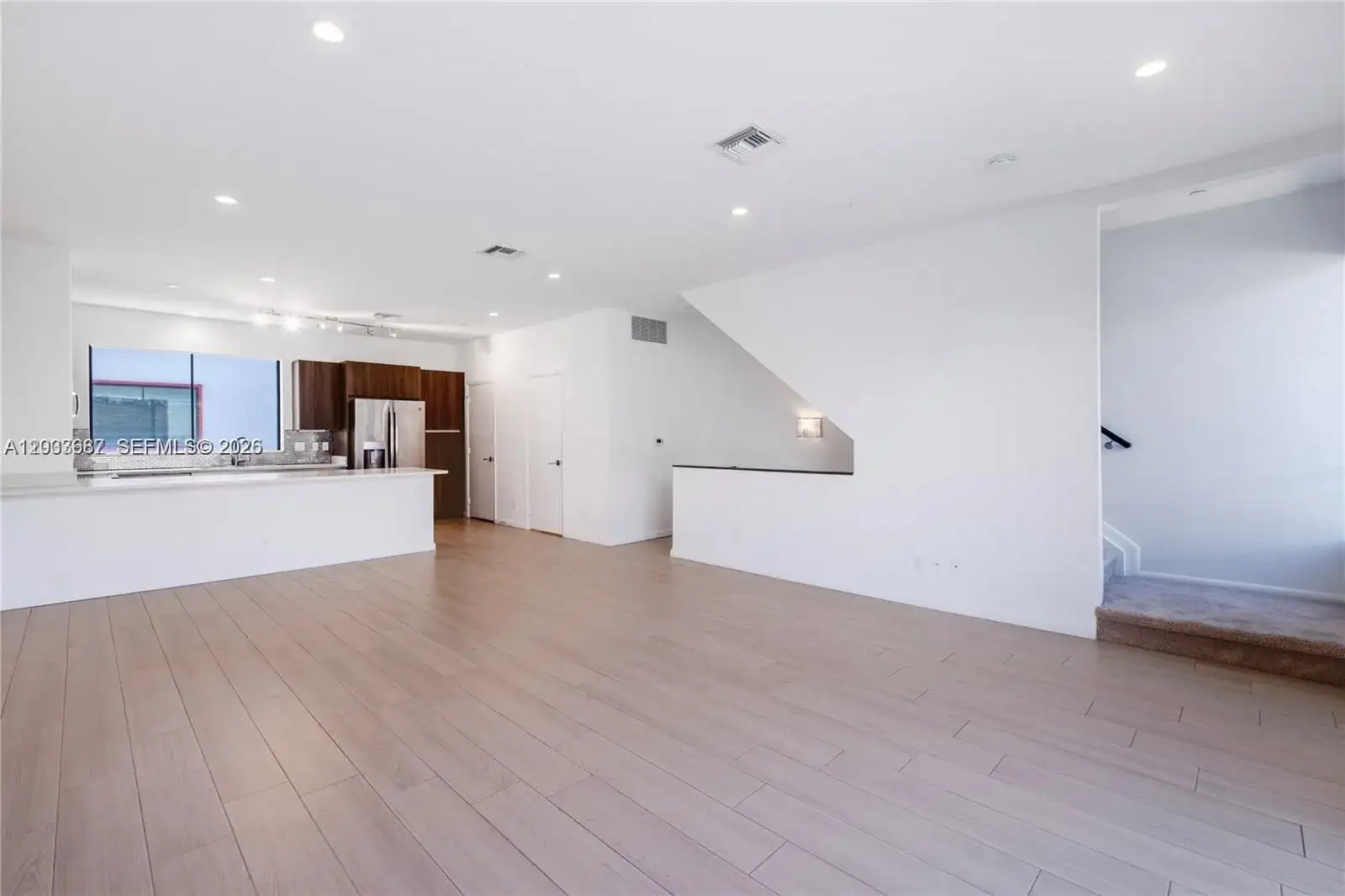 113 NE 6 St. # 3607, Fort Lauderdale FL 33304 photo 4