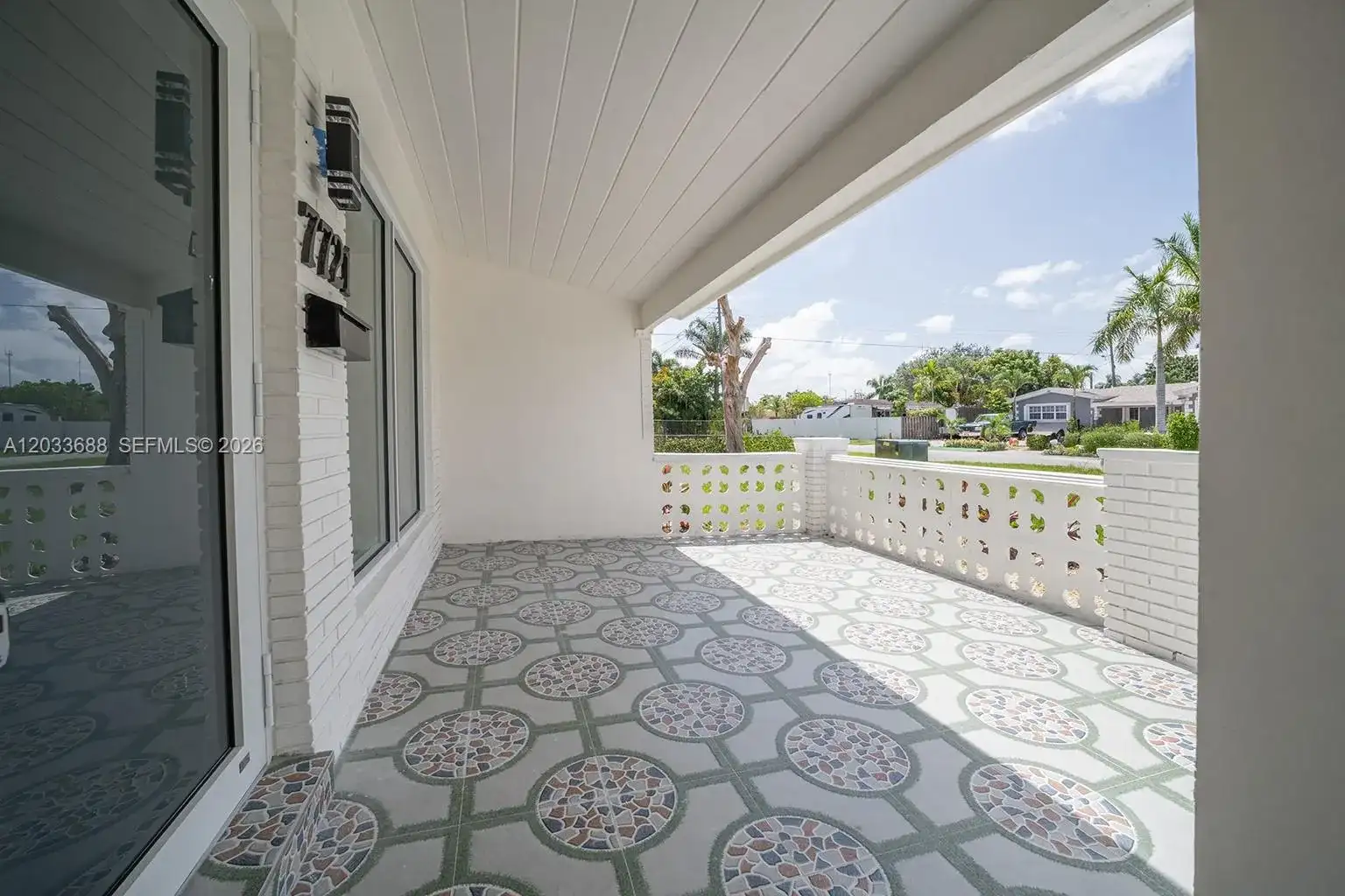7721 Indigo St, Miramar FL 33023 photo 3