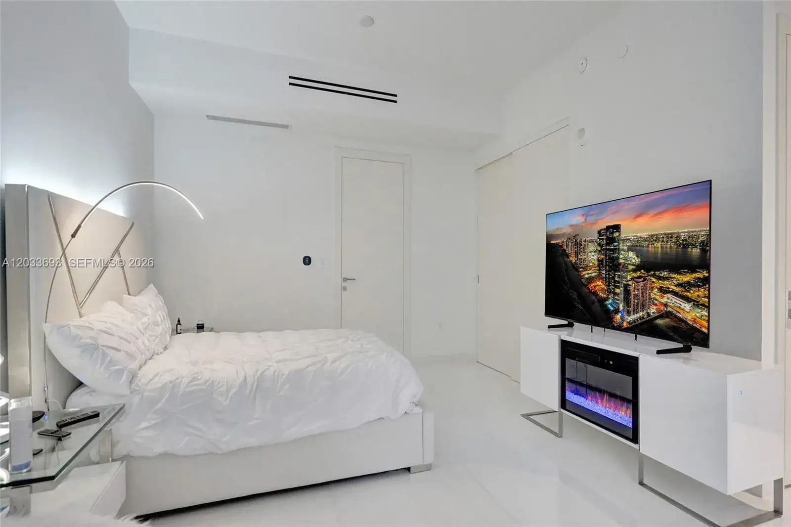 300 Biscayne Blvd Way # 505C, Miami FL 33131 photo 5