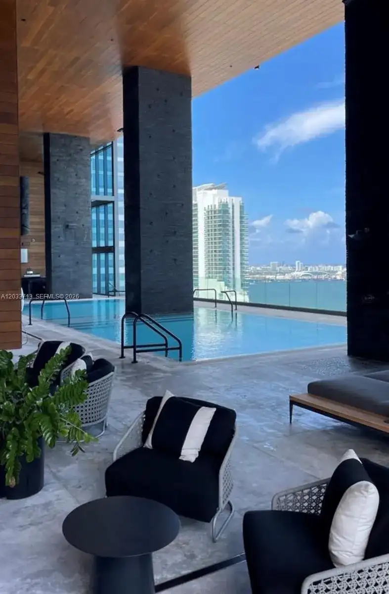 1451 Brickell Ave # 2701, Miami FL 33131 photo 4