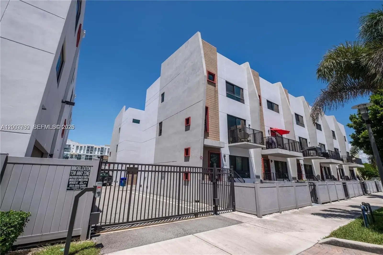 113 NE 6 St. # 3609, Fort Lauderdale FL 33304 photo 2
