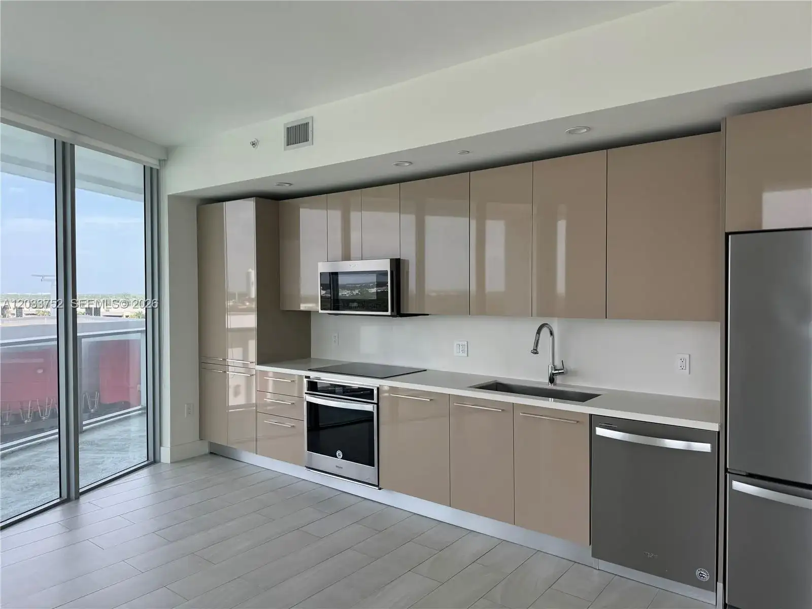 2000 Metropica Way # 1910, Sunrise FL 33323 photo 4