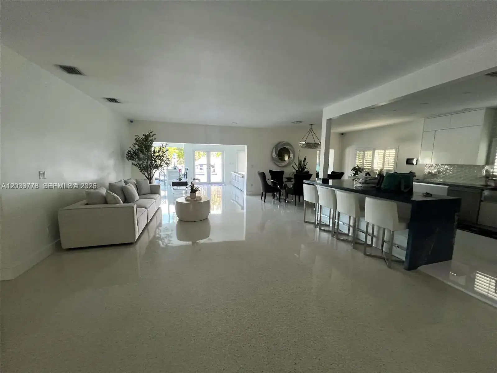 1100 NE 84th St, Miami FL 33138 photo 4