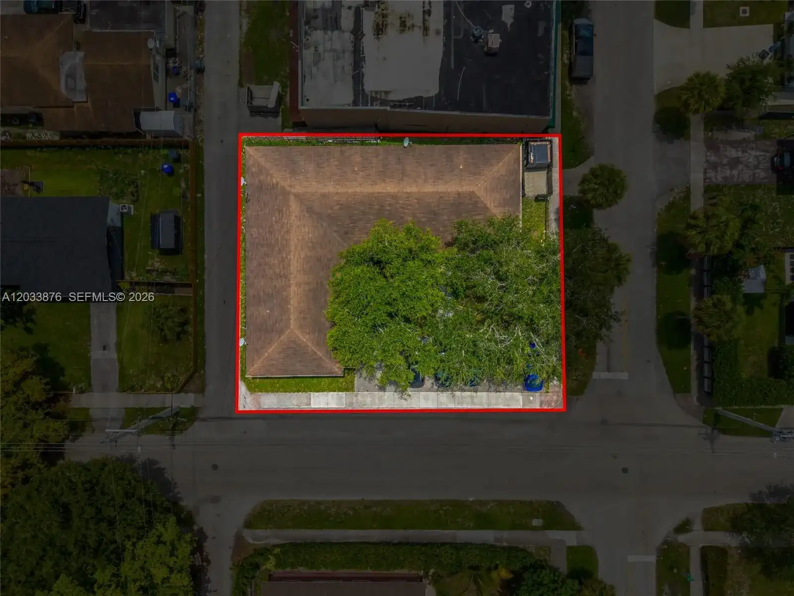2247 Simms St, Hollywood FL 33020 photo 5