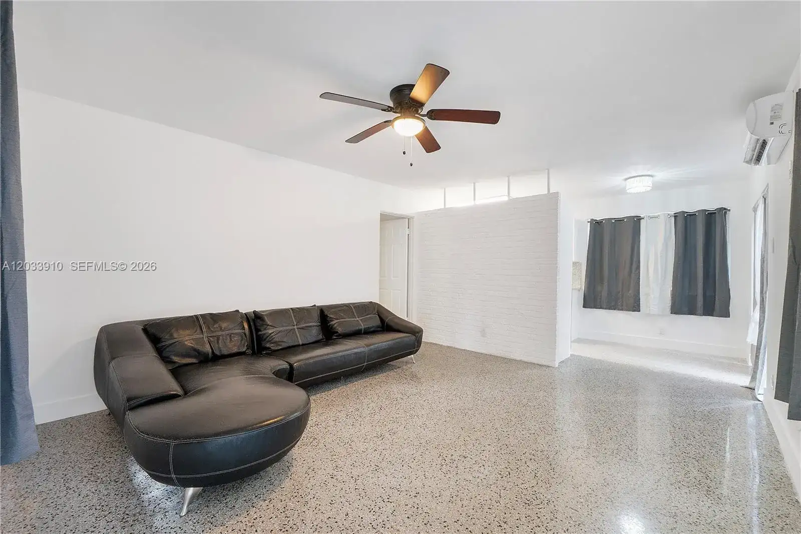 1821 SW 11th Ct Rear, Fort Lauderdale FL 33312 photo 2
