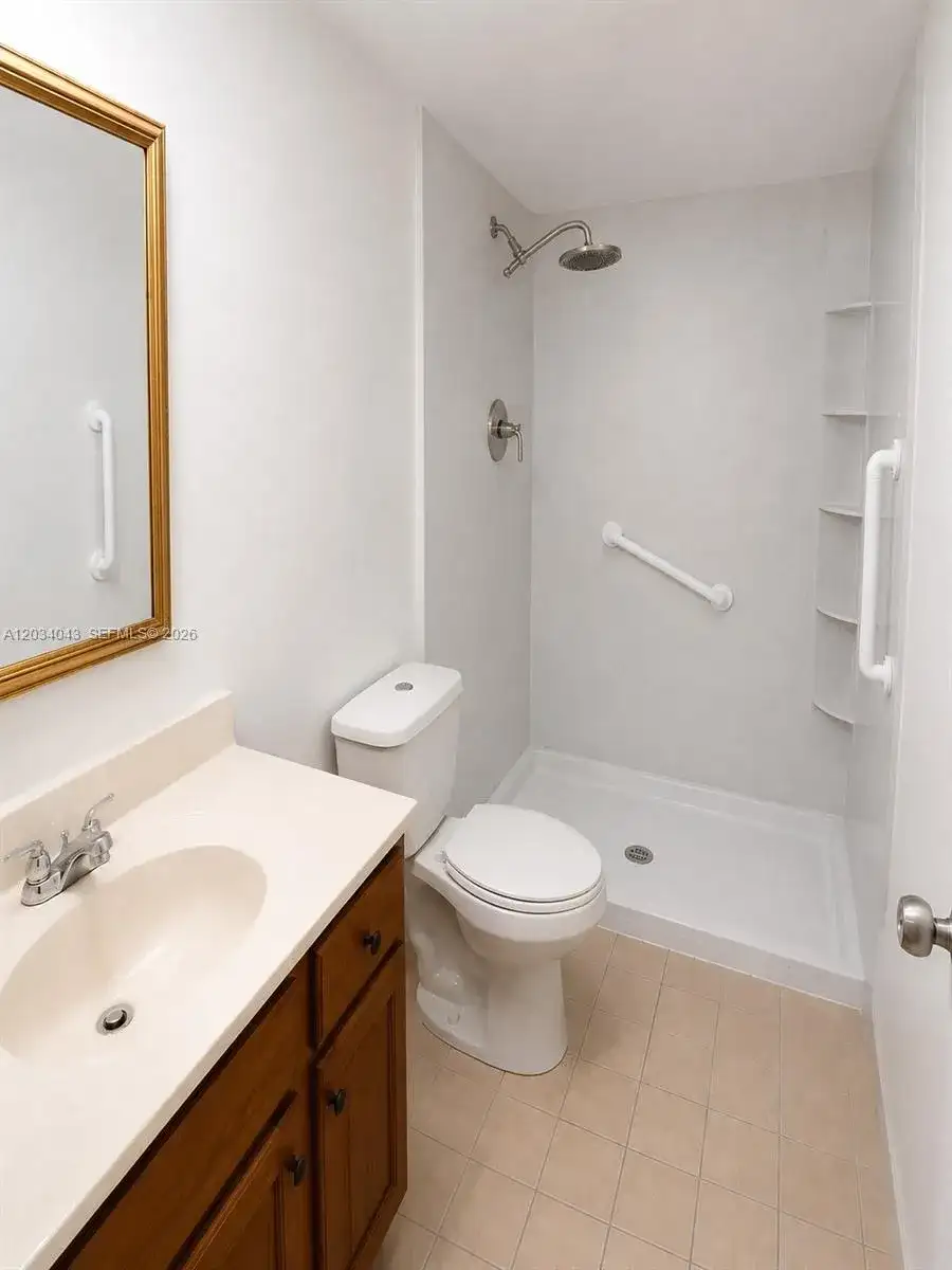 6521 SW 114th Ave, Miami FL 33173 photo 5
