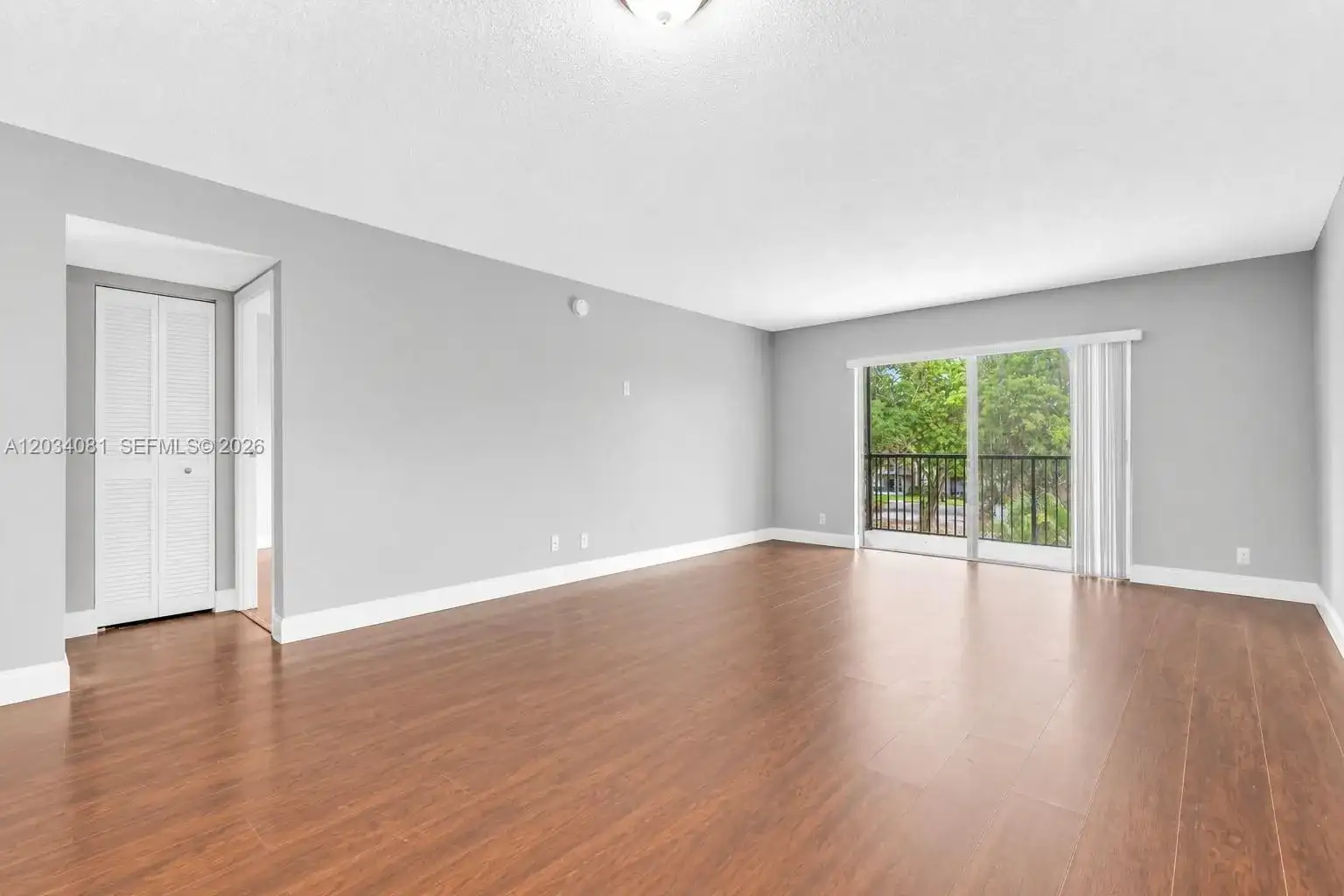 5961 N Falls Cir Dr # 309, Lauderhill FL 33319 photo 4