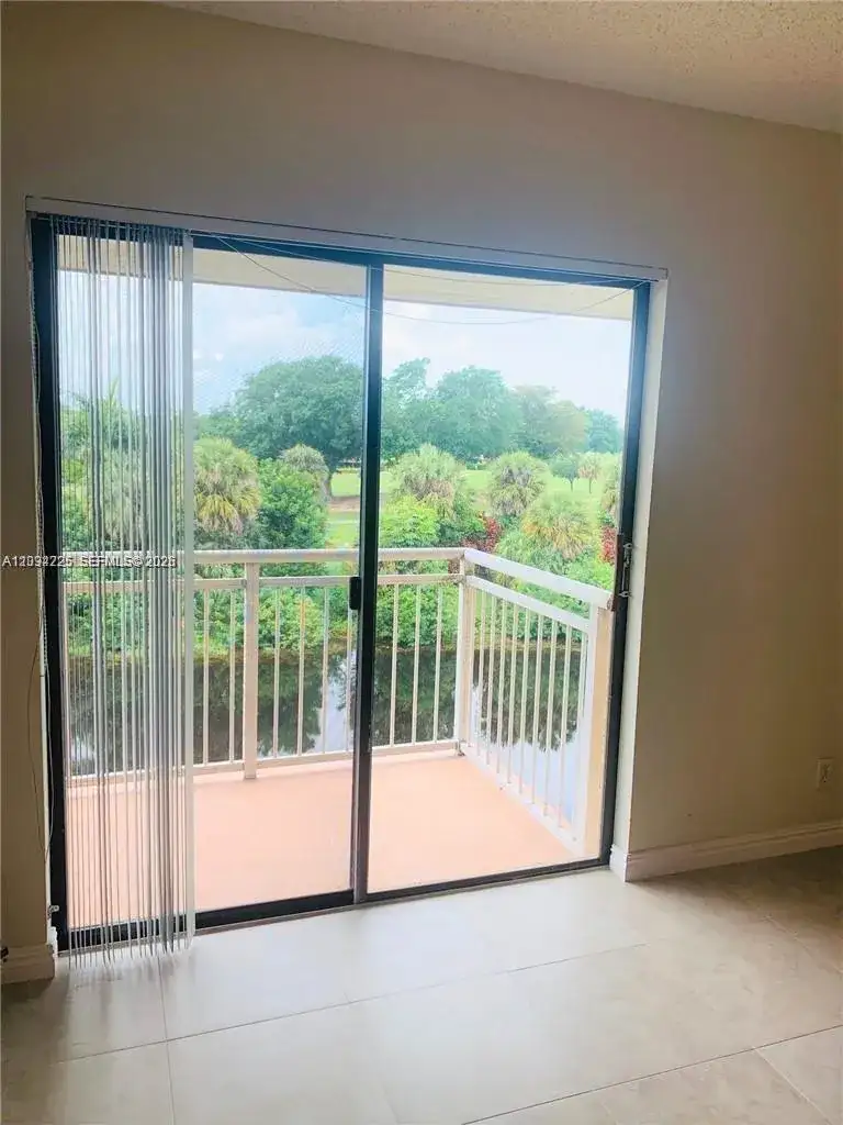 405 S Pine Island Rd # 406D, Plantation FL 33324 photo 4