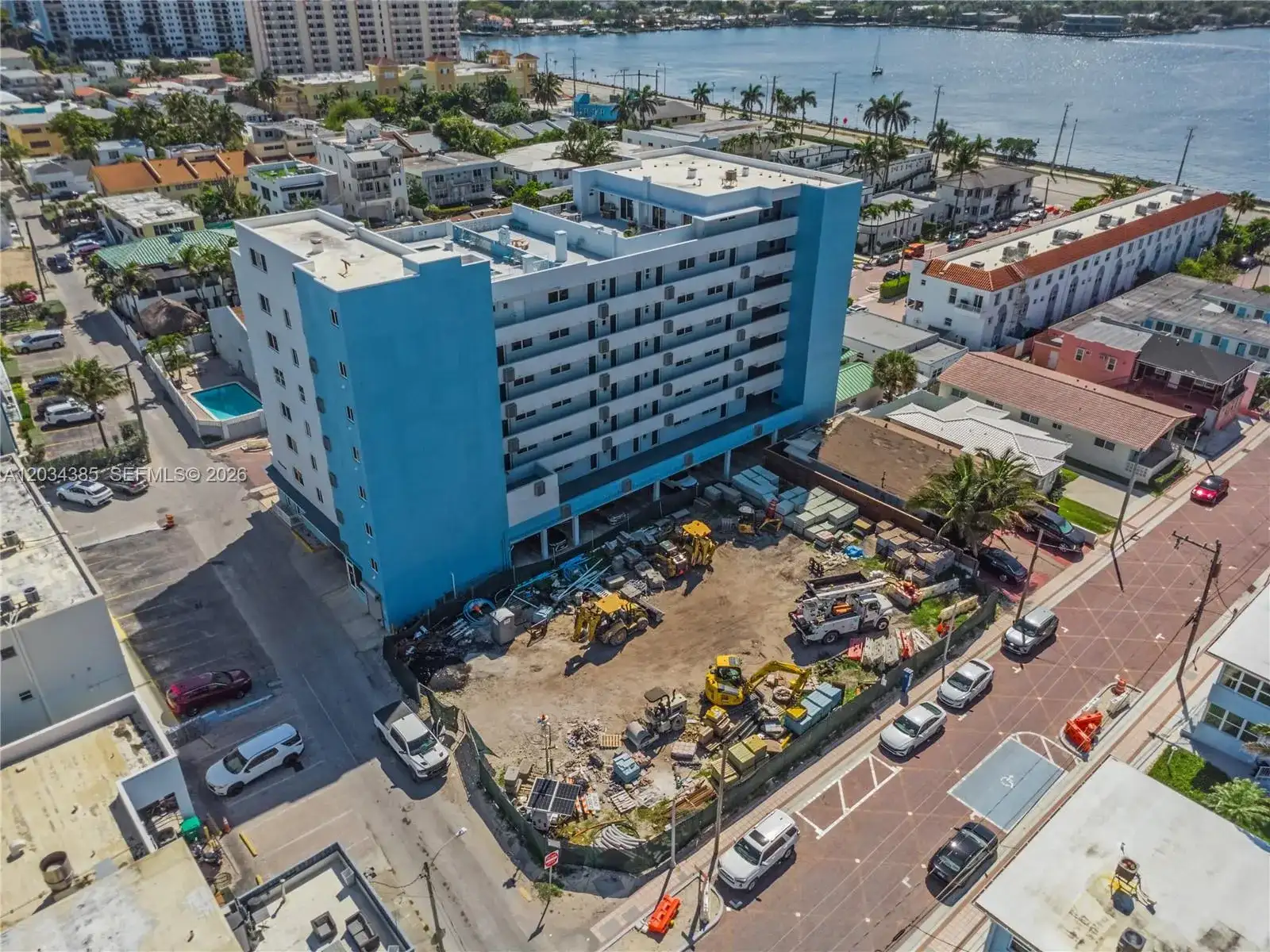 300 Van Buren St, Hollywood FL 33019 photo 3