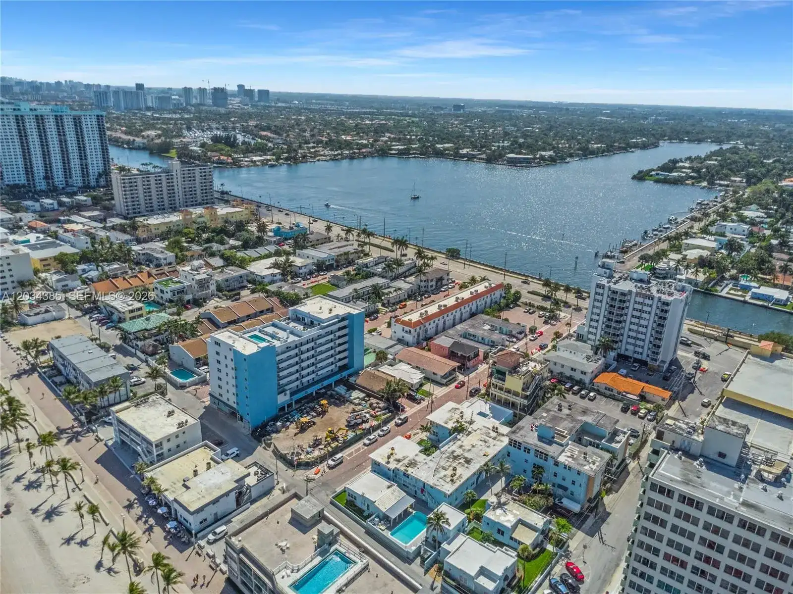 300 Van Buren St, Hollywood FL 33019 photo 4