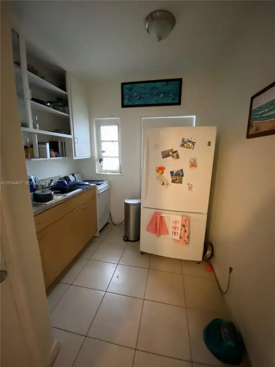 730 SW 10th St # 4, Miami FL 33130 photo 4