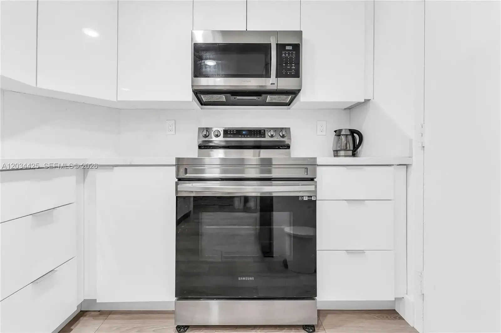 300 Bayview Dr # 214, Sunny Isles Beach FL 33160 photo 4
