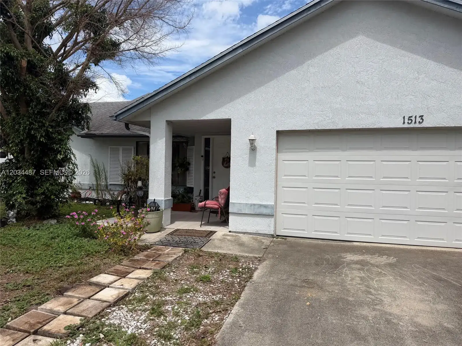 1513 SW Apricot Rd, Port St. Lucie FL 34953 photo 2