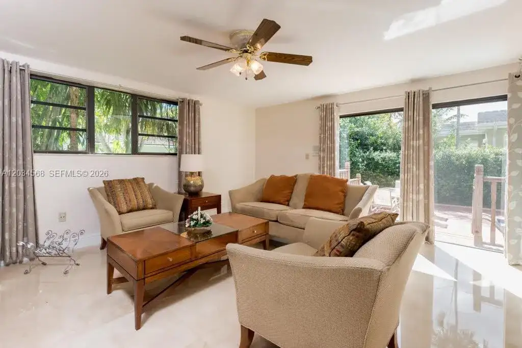 4950 San Amaro Dr, Coral Gables FL 33146 photo 5