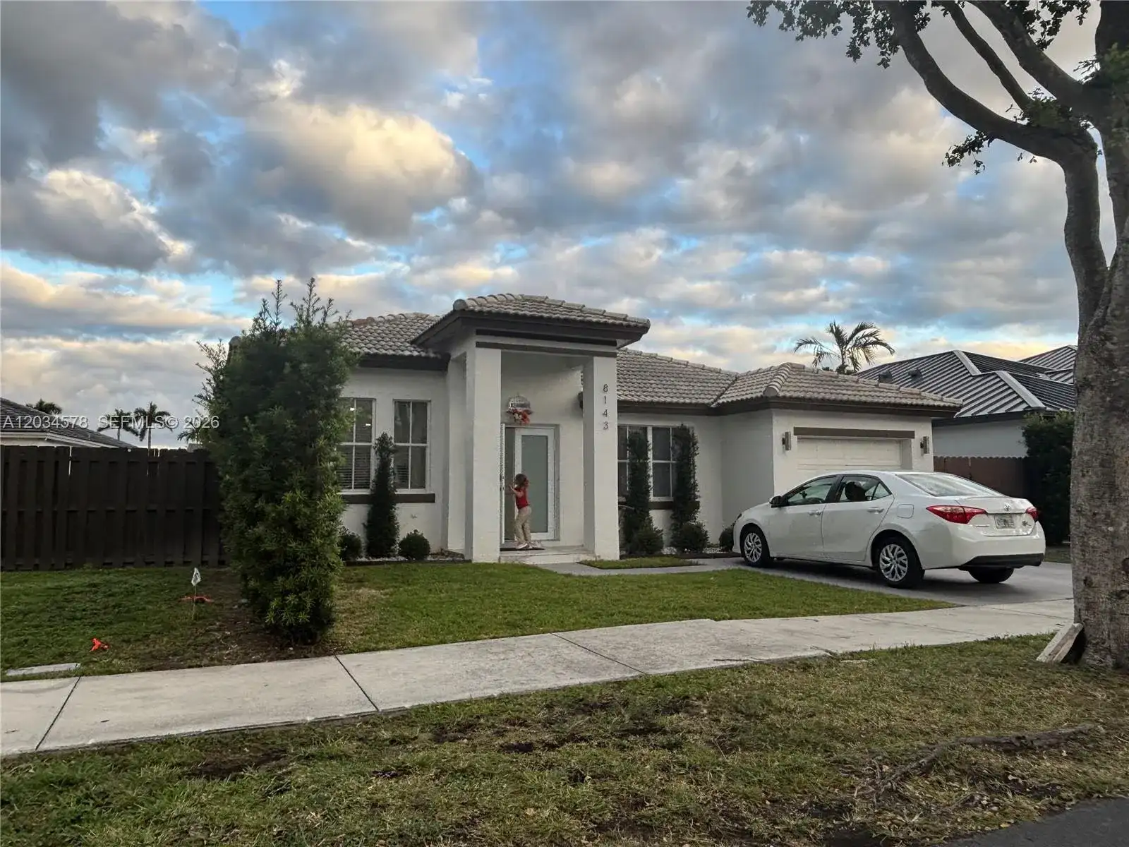 8143 SW 162nd Path, Miami FL 33193 photo 2