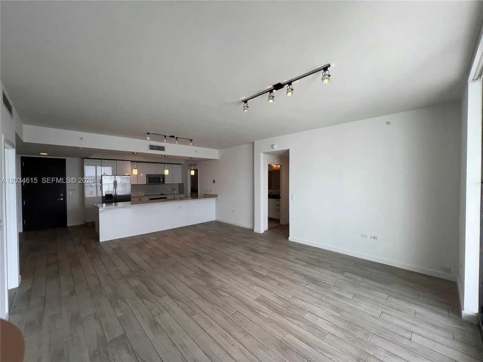 999 SW 1st Ave # 2405, Miami FL 33130 photo 5