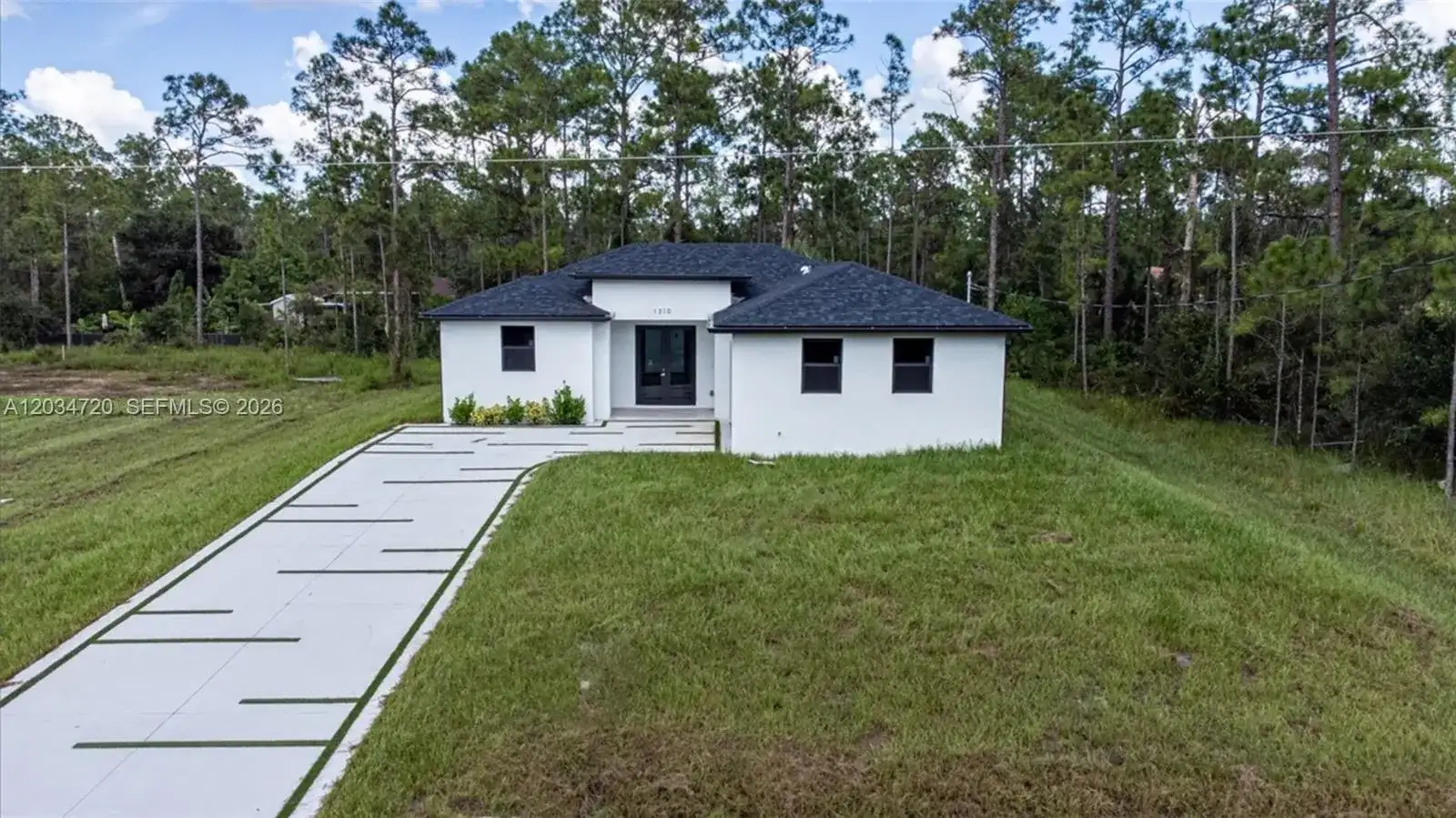 1310 Jefferson Ave, Lehigh Acres FL 33972 photo 2