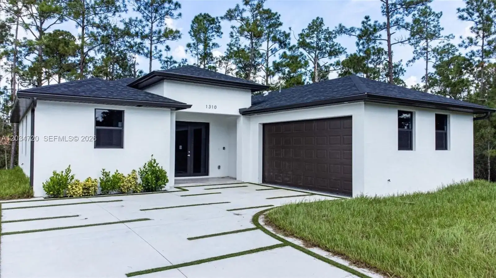 1310 Jefferson Ave, Lehigh Acres FL 33972 photo 3