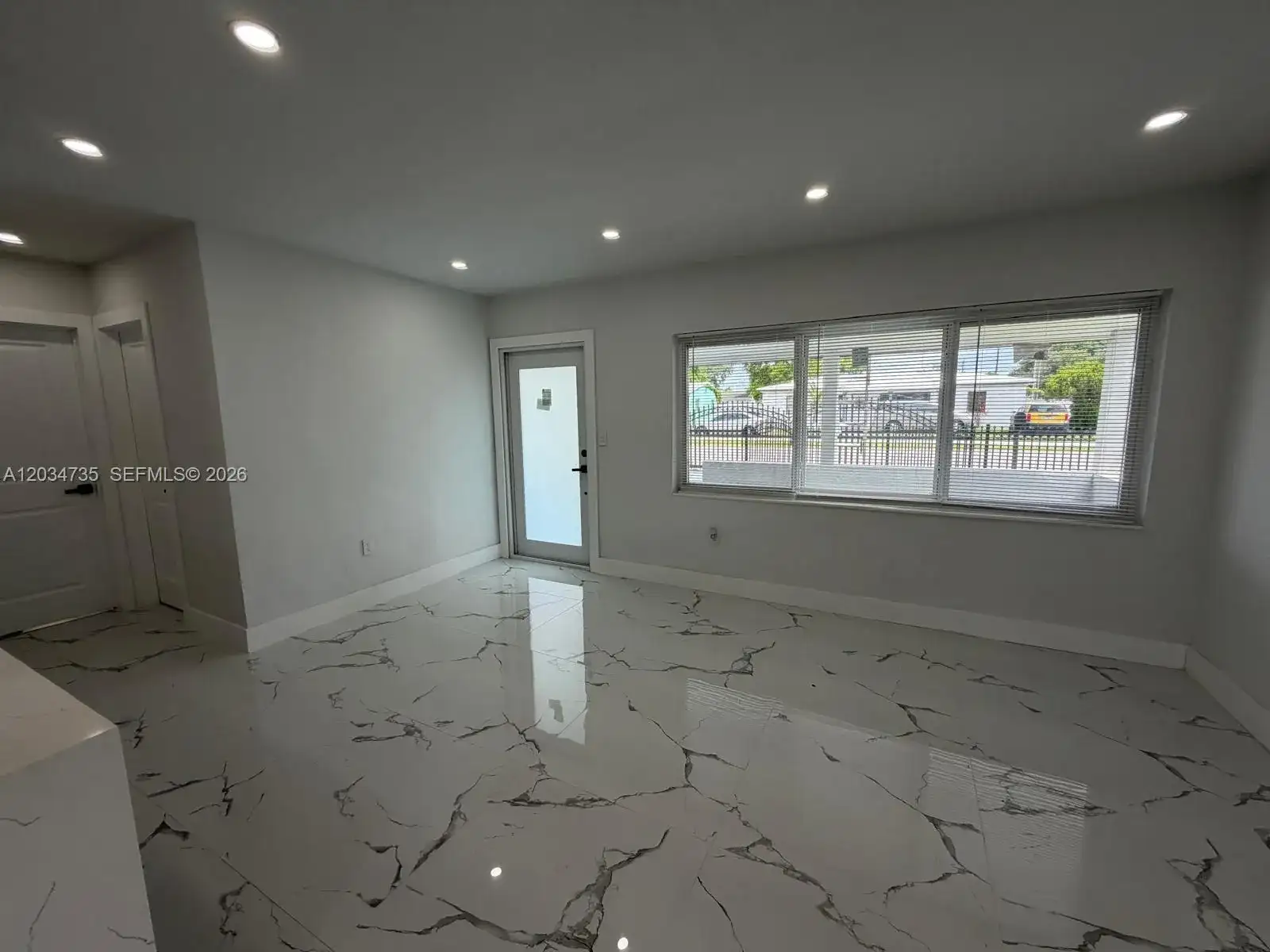 2800 NW 164th St, Miami Gardens FL 33054 photo 2