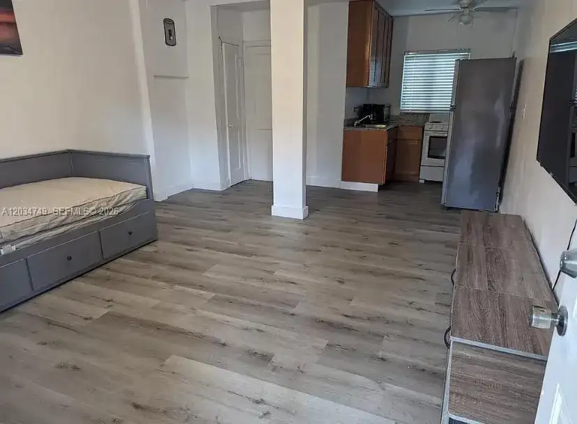 635 SW 16th Ave # 3, Miami FL 33135 photo 4