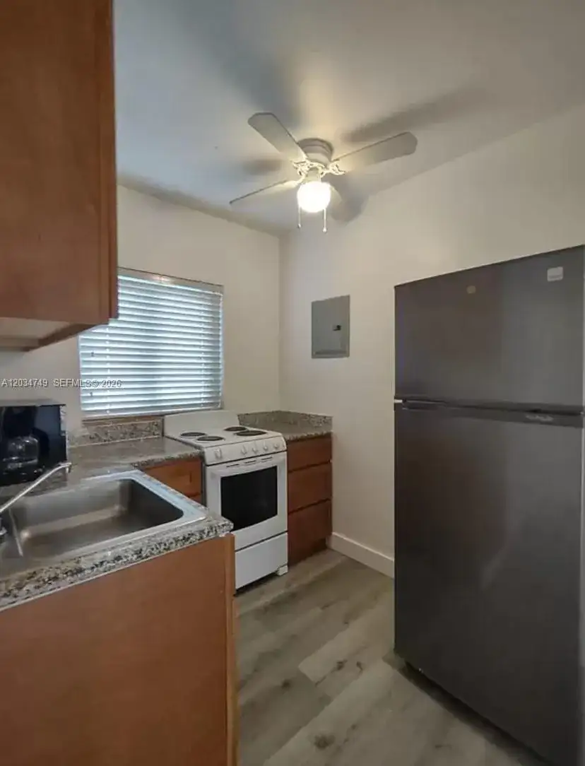 635 SW 16th Ave # 3, Miami FL 33135 photo 5
