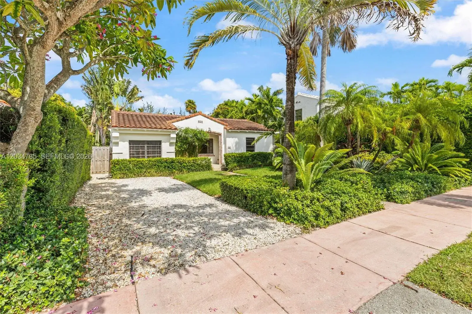 4531 Sheridan Ave, Miami Beach FL 33140 photo 2