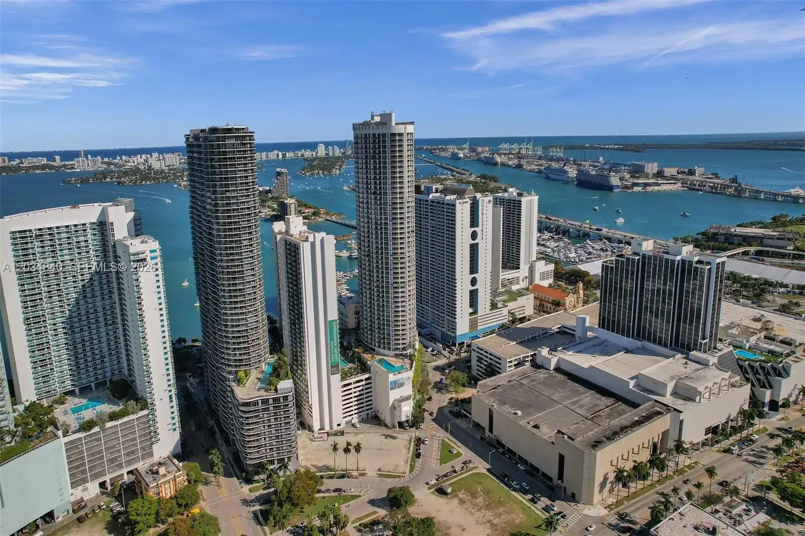 1750 N Bayshore Dr # 3802, Miami FL 33132 photo 2
