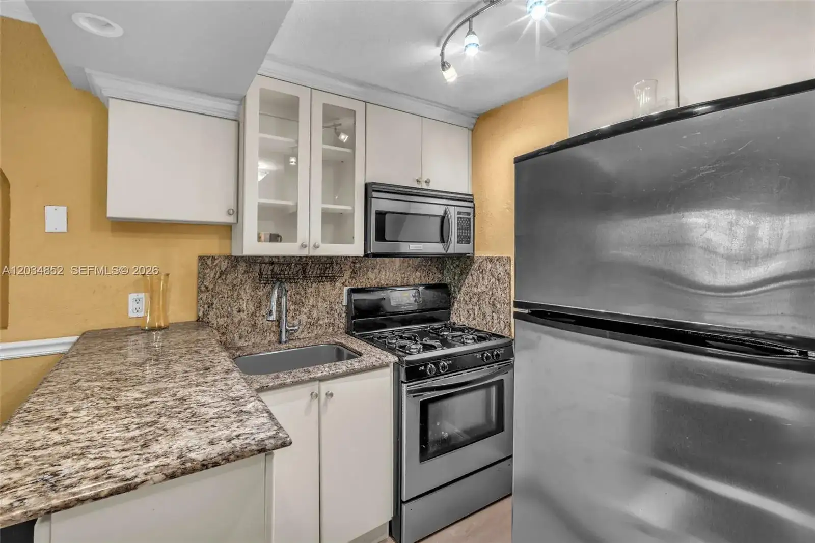 3245 Virginia St # 65, Miami FL 33133 photo 4
