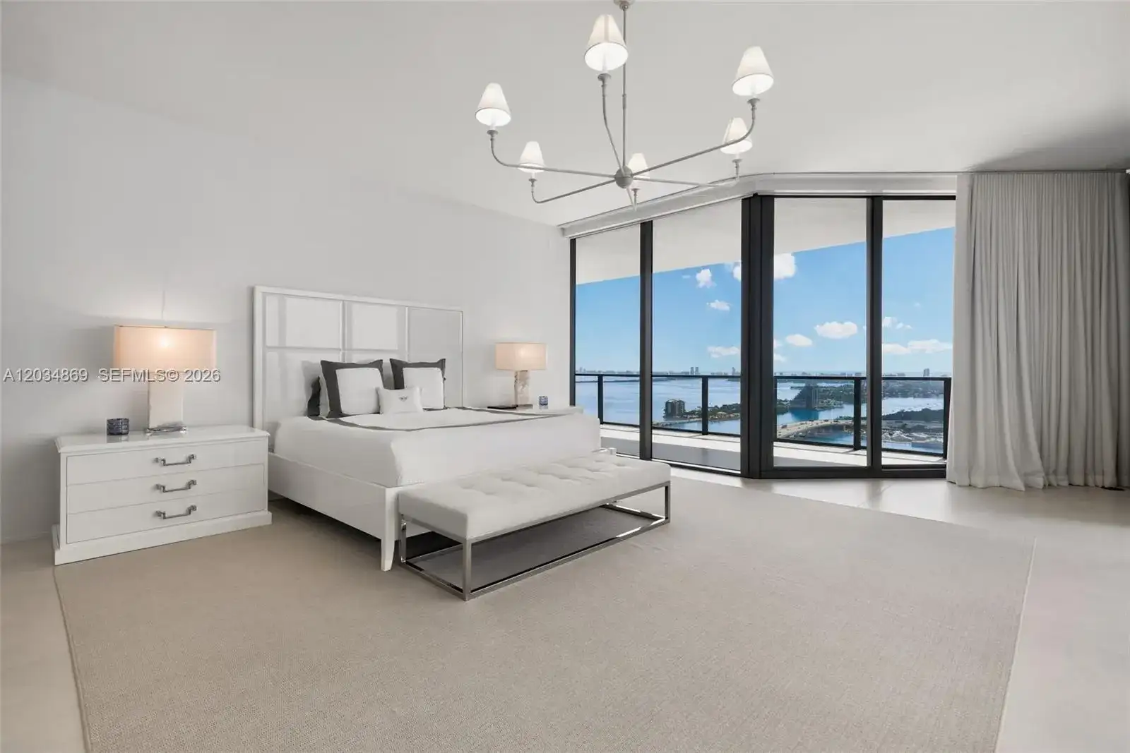 1000 Biscayne Blvd # 3701, Miami FL 33132 photo 2