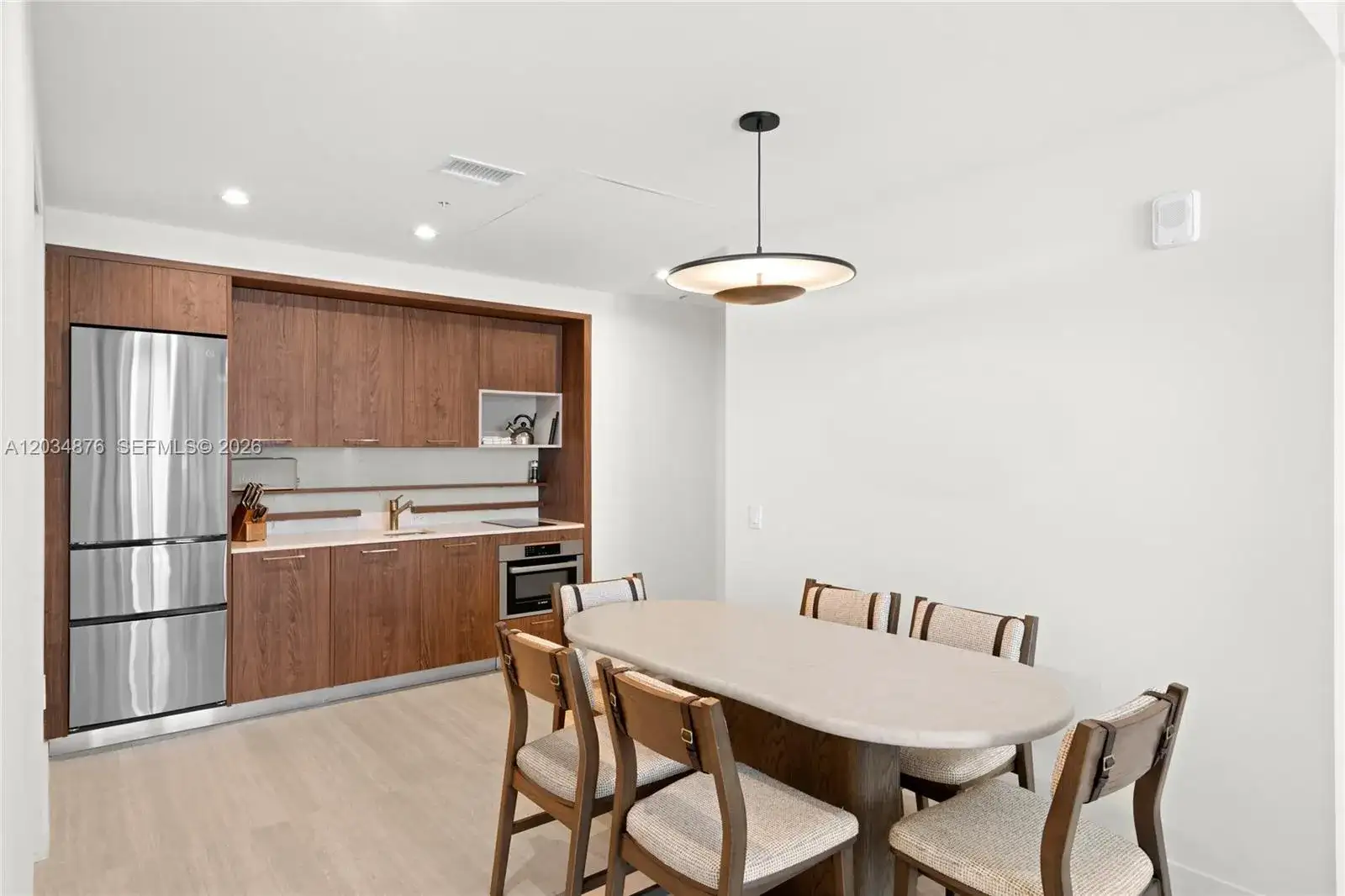 1611 SW 2nd Ave # 816, Miami FL 33129 photo 4