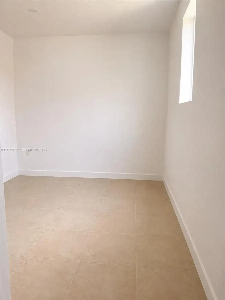 11931 SW 132nd Ave, Miami FL 33186 photo 2