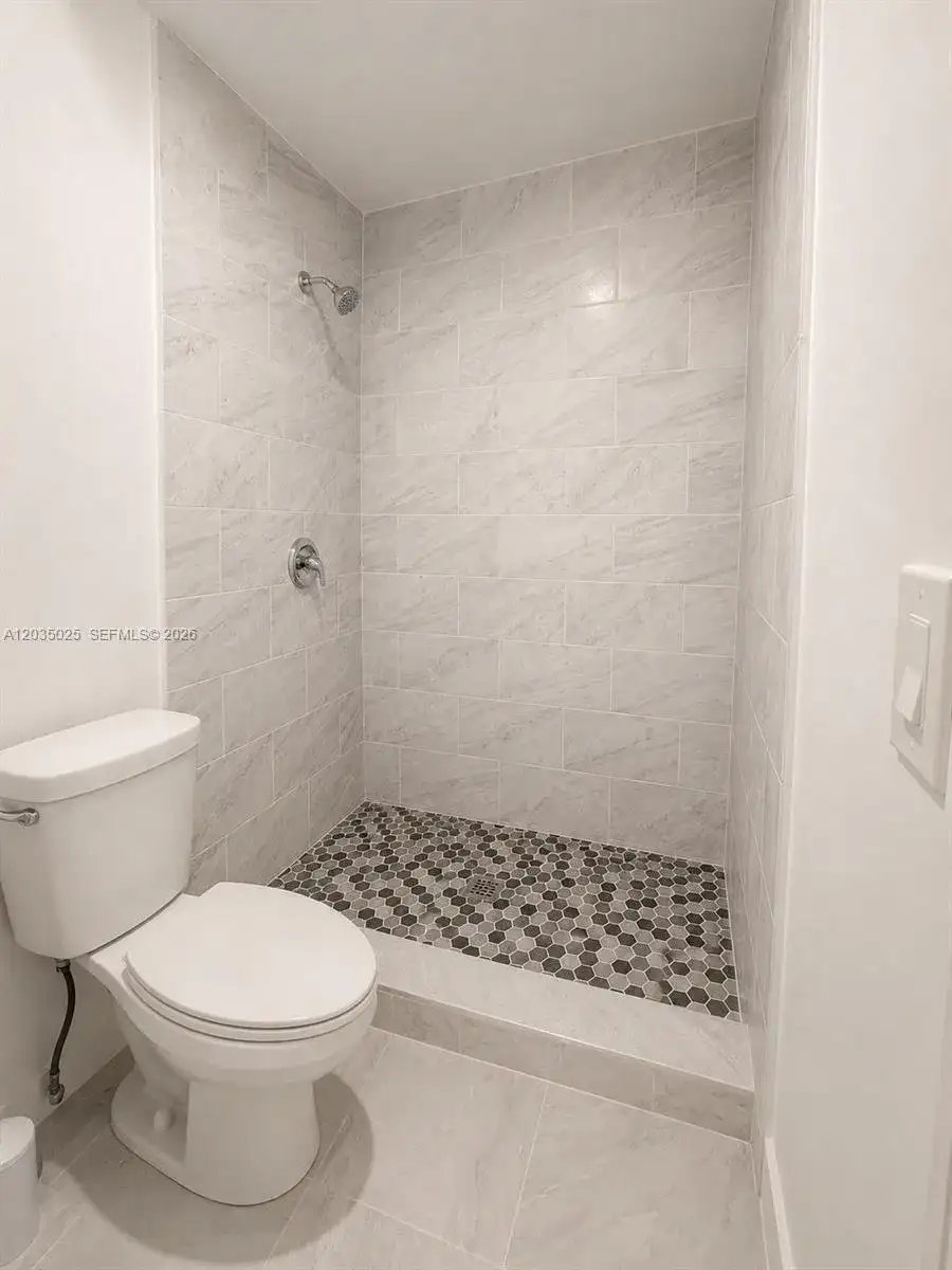 11931 SW 132nd Ave, Miami FL 33186 photo 5