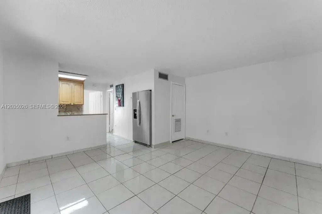 10832 N Kendall Dr # U1, Miami FL 33176 photo 4