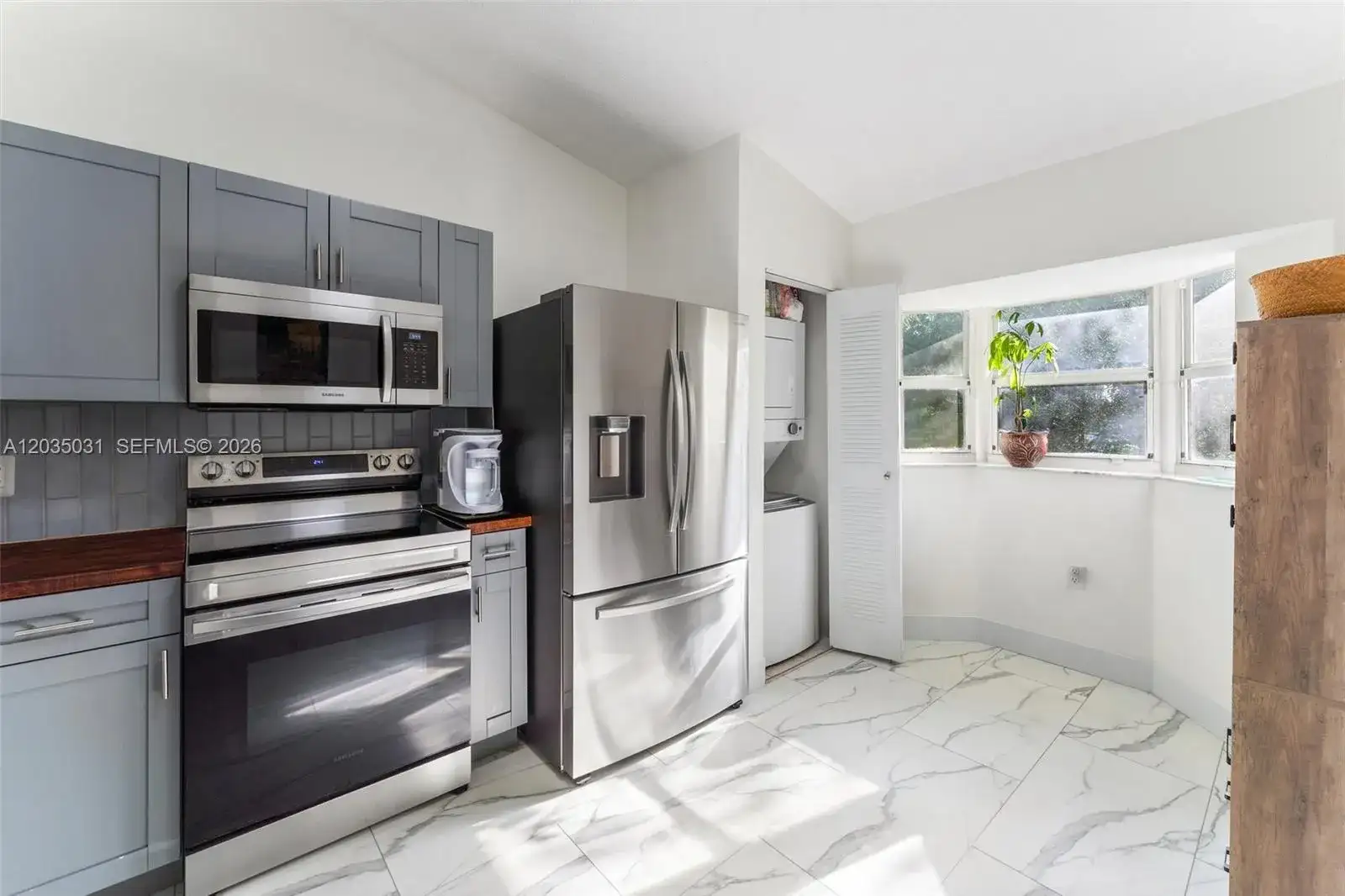 2140 NW 78th Ave # 204, Pembroke Pines FL 33024 photo 3