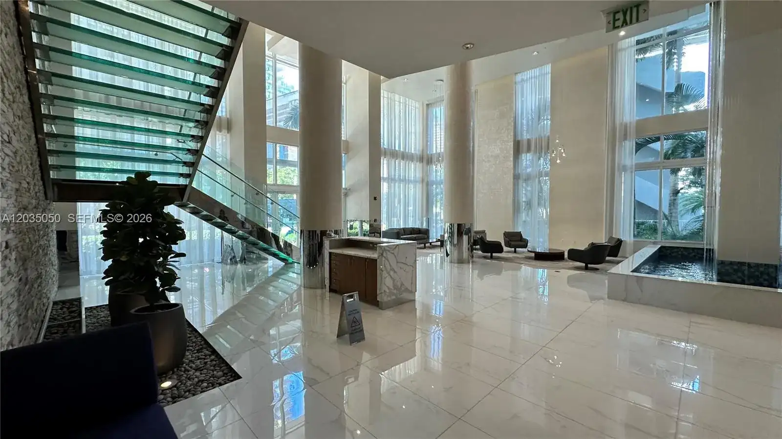 41 SE 5th St # 1104, Miami FL 33131 photo 3