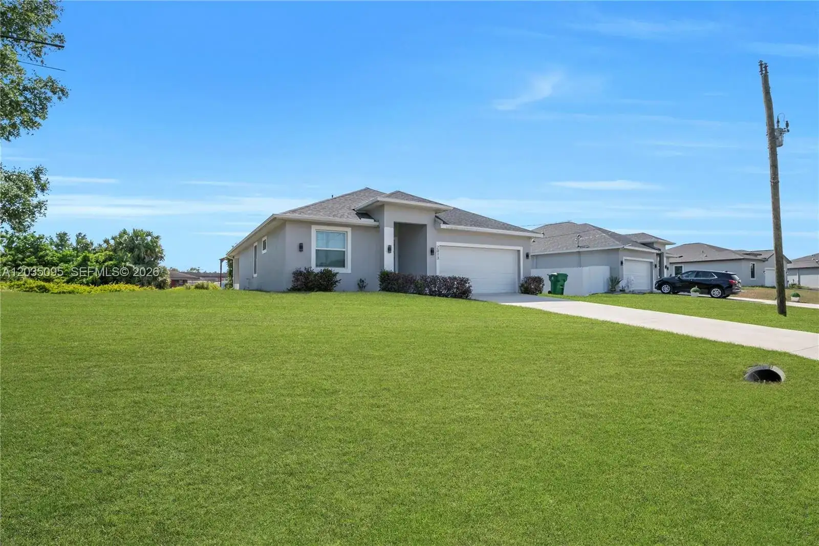 2013 Inglewood, La Belle FL 33935 photo 2
