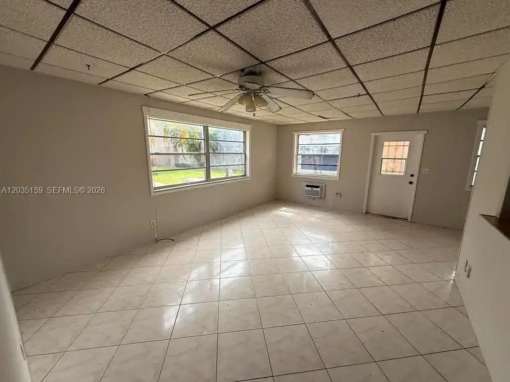 2917 Plunkett St # 15C, Hollywood FL 33020 photo 4