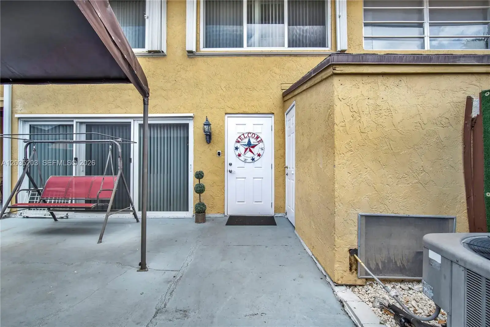 15460 SW 82nd Ln # 403, Miami FL 33193 photo 2