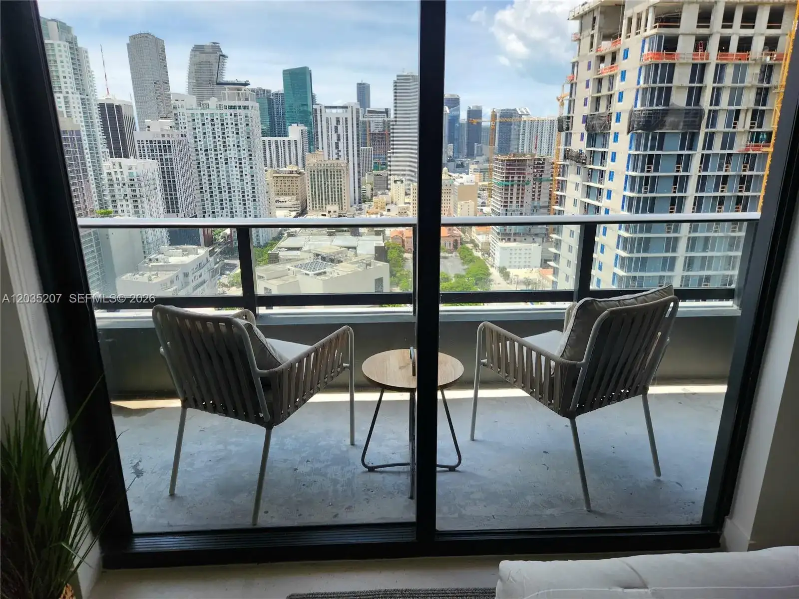 601 NE 1 AVE # 2812, Miami FL 33132 photo 2