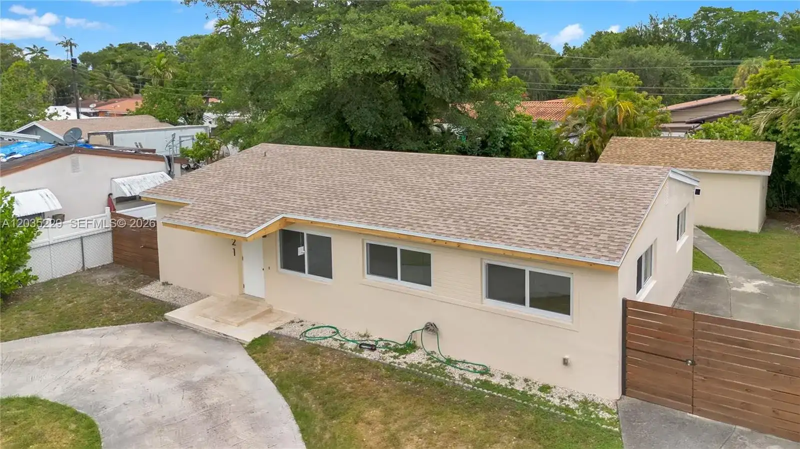 321 NW 56th Av, Miami FL 33126 photo 5