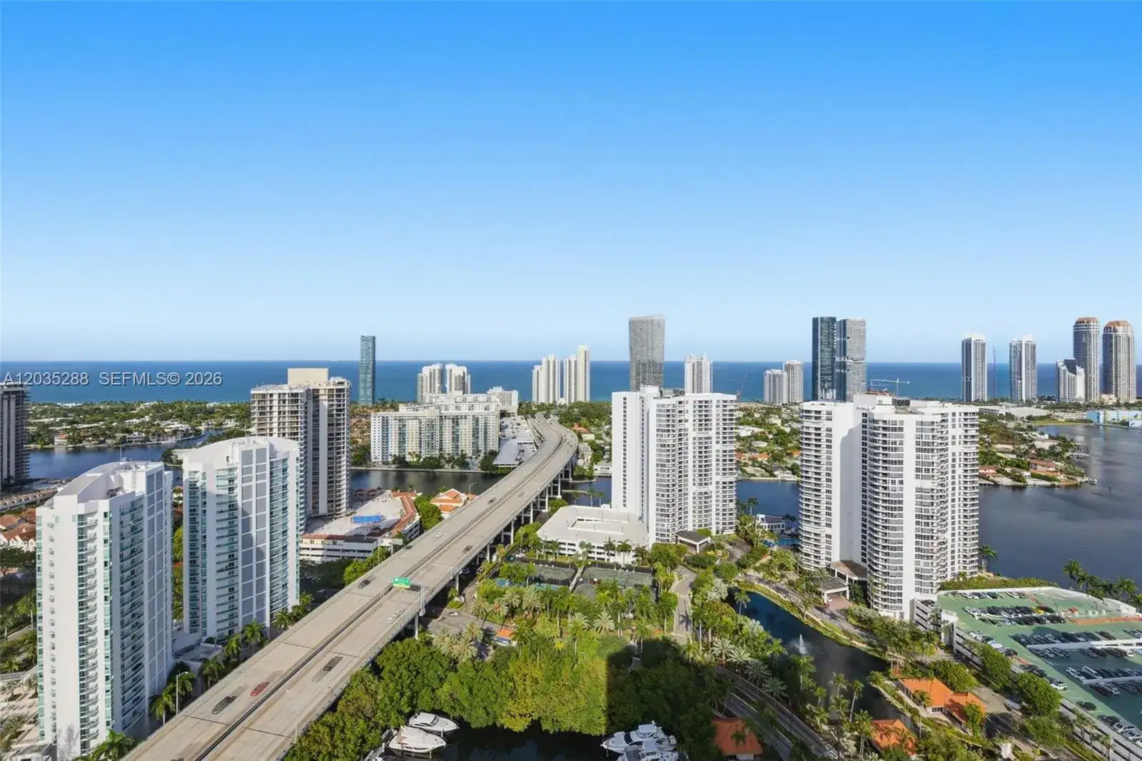3500 Mystic Pointe Dr, Aventura FL 33180 photo 2