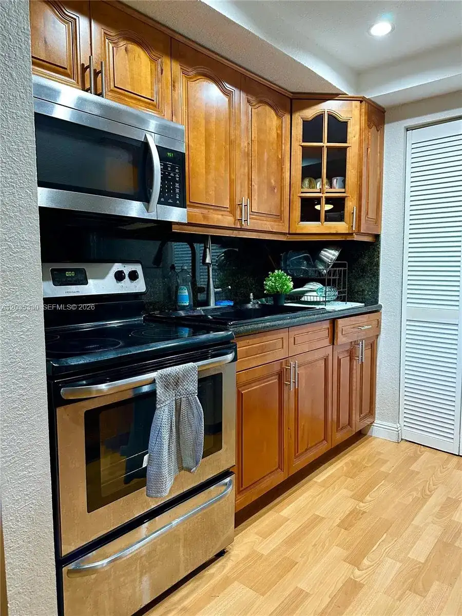 500 NE 2nd St # 327, Dania Beach FL 33004 photo 5