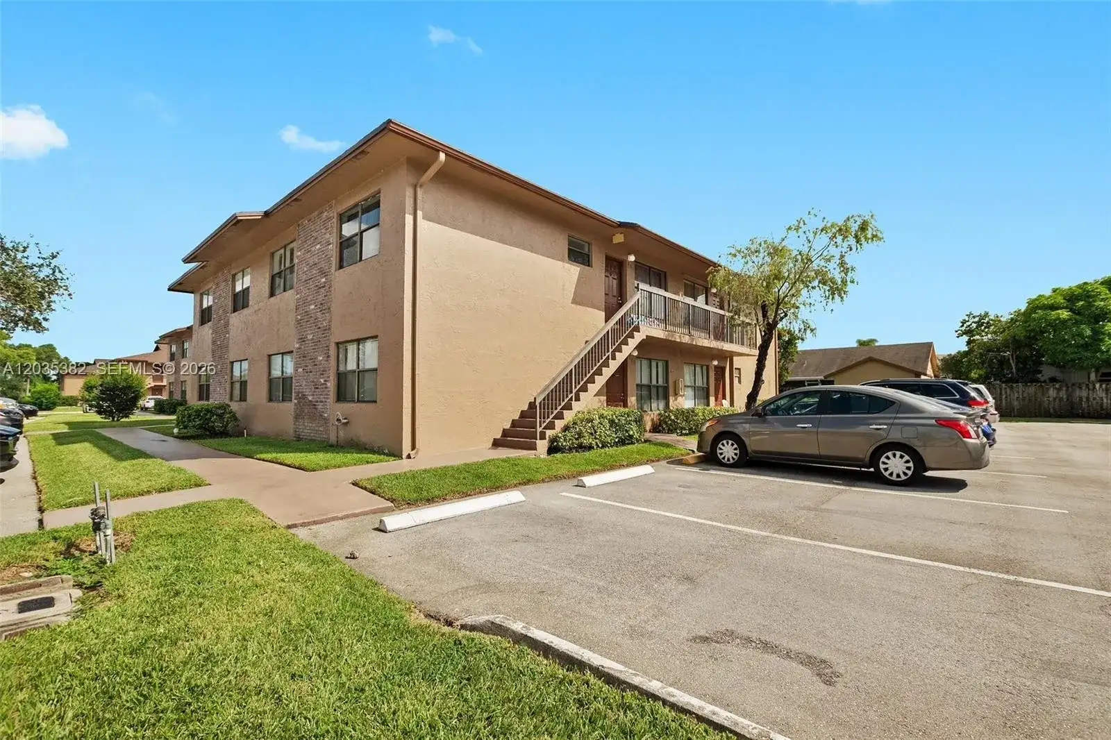 10053 Winding Lake Rd # 101, Sunrise FL 33351 photo 2