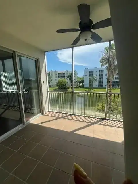 10720 NW 66th St # 305, Doral FL 33178 photo 4