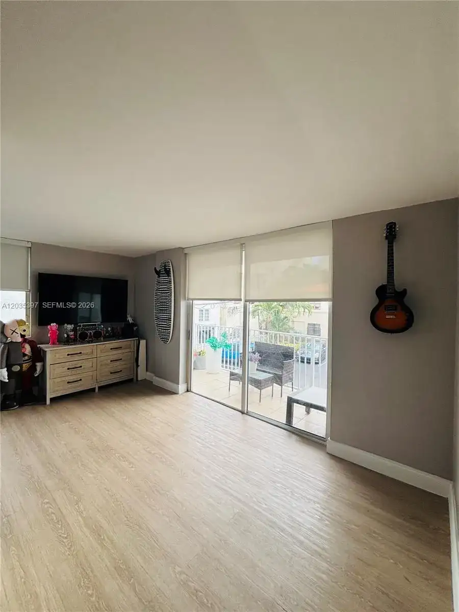 1255 Collins Ave # 208, Miami Beach FL 33139 photo 5