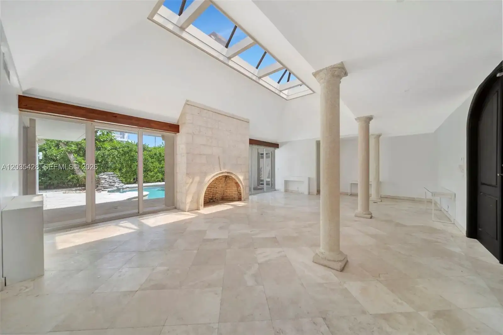 111 S Hibiscus Dr, Miami Beach FL 33139 photo 3
